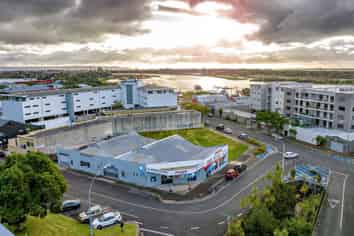 High-profile commercial development opportunity