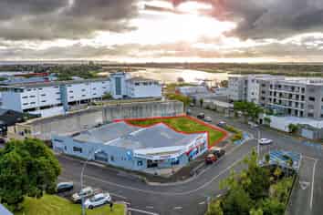 High-profile commercial development opportunity