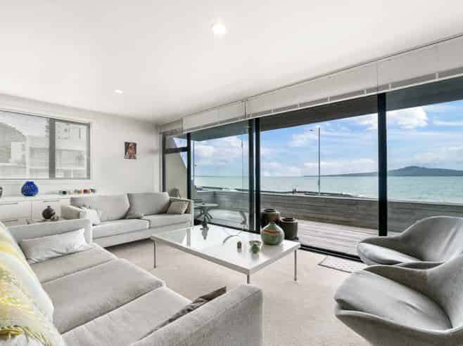 2/195 Tamaki Drive, Kohimarama