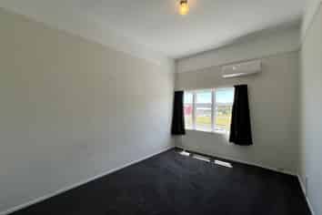 1/2 Main Street, Foxton