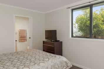 109 Grange Road , Otumoetai