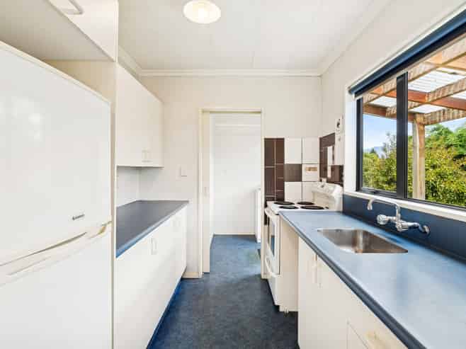 21 Groves Street, Glenorchy