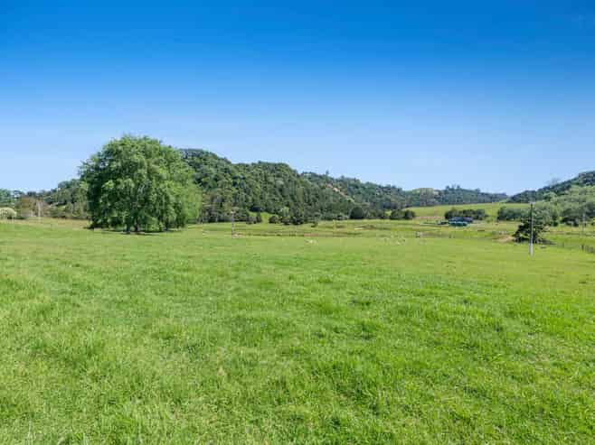 299 Haruru Road, Kaukapakapa