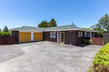 6 Guy Street, Dannevirke