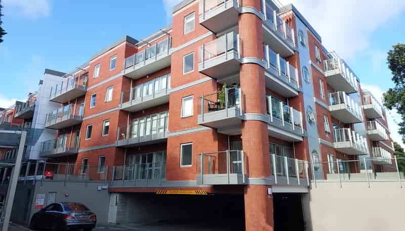 101/4 Wagener Place, Mount Albert