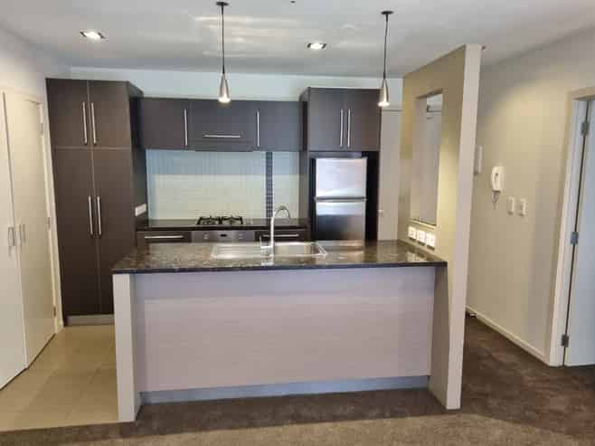 101/4 Wagener Place, Mount Albert