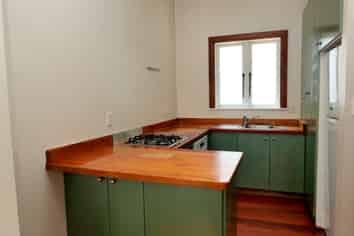 a/29 Colombo St, Newtown