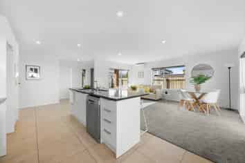 6A Alan Avenue, Henderson