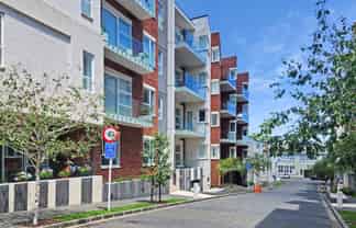 107/54 Surrey Cres, Grey Lynn