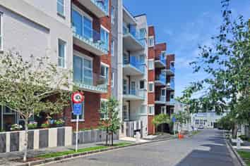 107/54 Surrey Cres, Grey Lynn