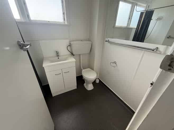 12B Johnstones Road, Otara