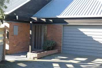 2/89 Walnut Ave, Ashburton