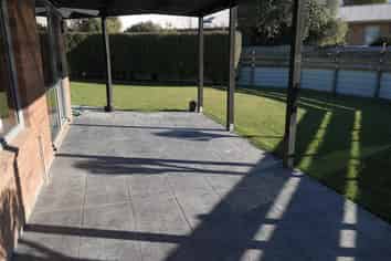 2/89 Walnut Ave, Ashburton