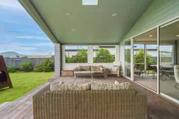 1245 Coast Road, KARITANE