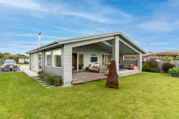 1245 Coast Road, KARITANE