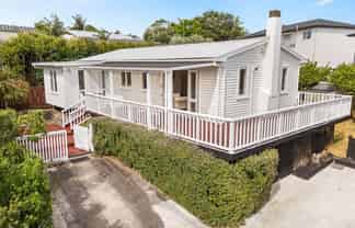 2/18 Kenmure Avenue, Forrest Hill