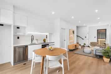 6/6c Kingsway Ave, Sandringham