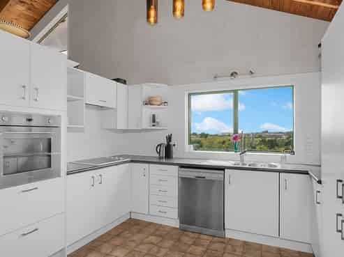 71 Grange Street, Snells Beach