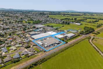 Fully Leased Multi-Tenant Industrial Investment