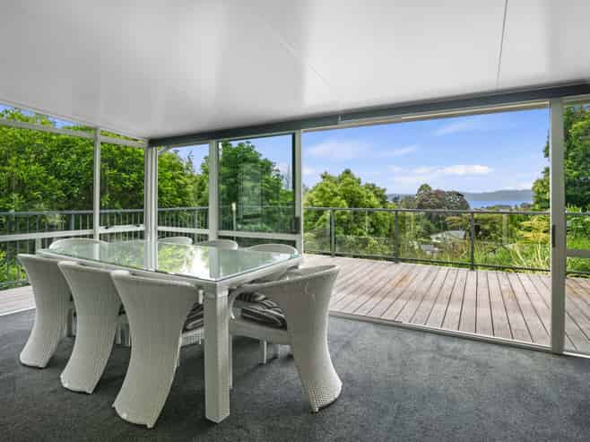 5 Lucy Road, Waiomu