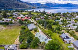 133 Noema Terrace, Lake Hawea