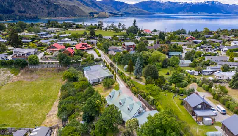 133 Noema Terrace, Lake Hawea