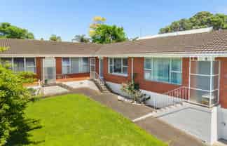 4/38 Shackleton Road, Mount Eden