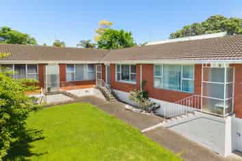 4/38 Shackleton Road, Mount Eden