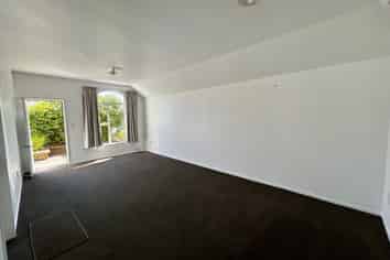 83a Romilly Street, Westport