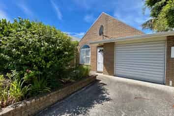 83a Romilly Street, Westport