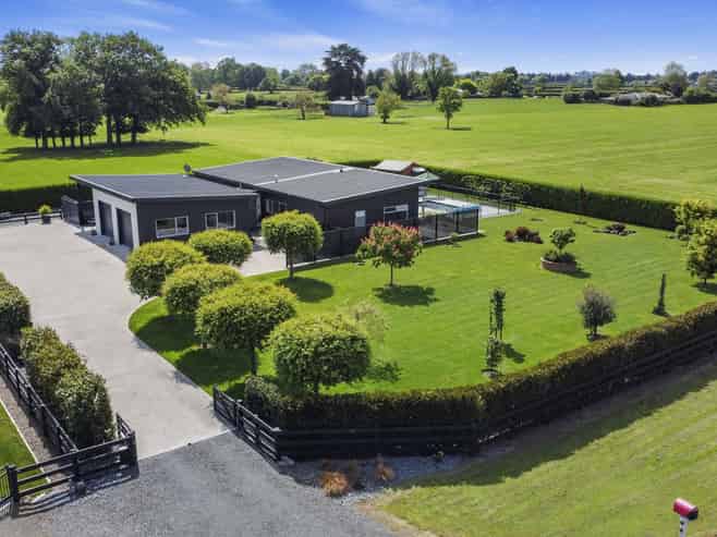 58 Redoubt Road, Cambridge