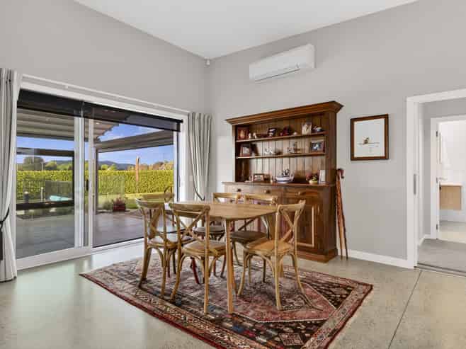 58 Redoubt Road, Cambridge