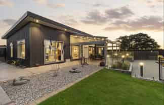 58 Redoubt Road, Cambridge