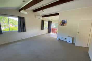 54 Churton Drive, Churton Park