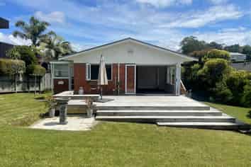 4/4 Penzance Road, Mairangi Bay