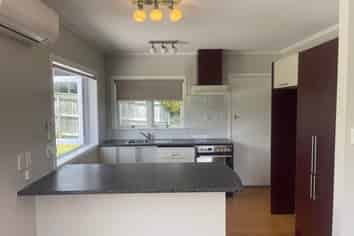 4/4 Penzance Road, Mairangi Bay