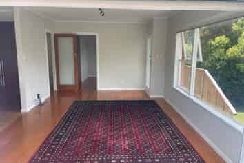 4/4 Penzance Road, Mairangi Bay