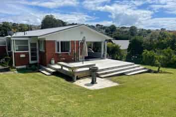 4/4 Penzance Road, Mairangi Bay