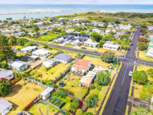 16 Egmont Street, Castlecliff