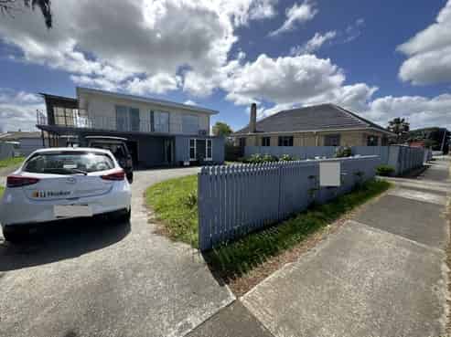 409 Massey Road, Mangere East