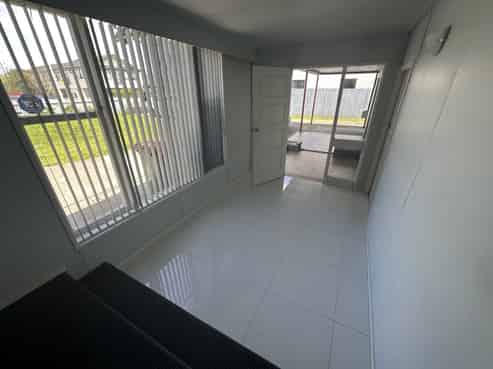 409 Massey Road, Mangere East