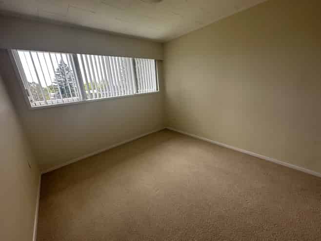 409 Massey Road, Mangere East