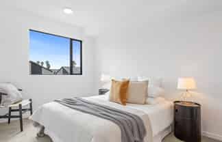 102/1A Derna Road, Panmure