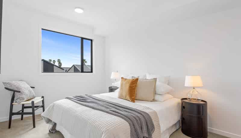 102/1A Derna Road, Panmure