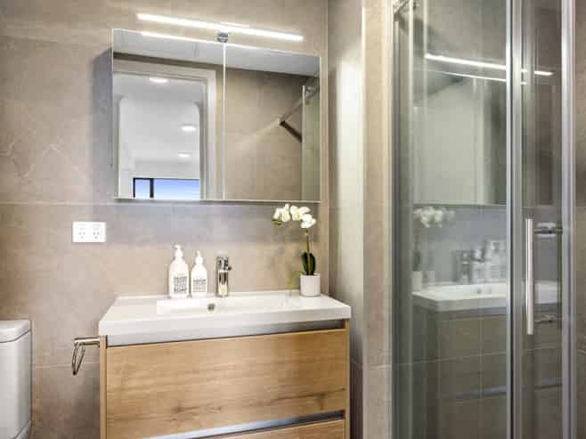 102/1A Derna Road, Panmure