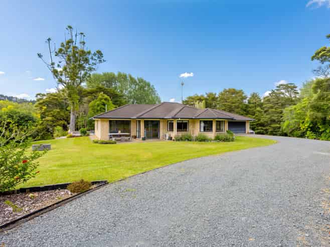 897 Leigh Road, Matakana