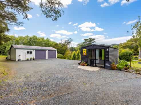 897 Leigh Road, Matakana