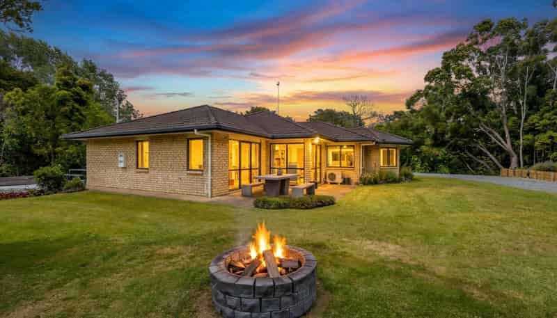 897 Leigh Road, Matakana