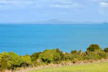 336 Pinecrest Drive, Gulf Harbour