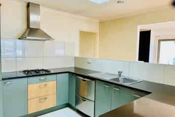 10 Wheaton Place, Glen Eden